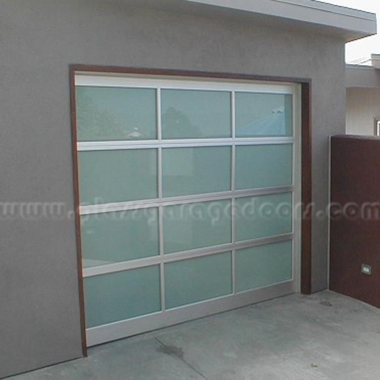 Single Glass garage door on Lomita Way in Laguna Beach California